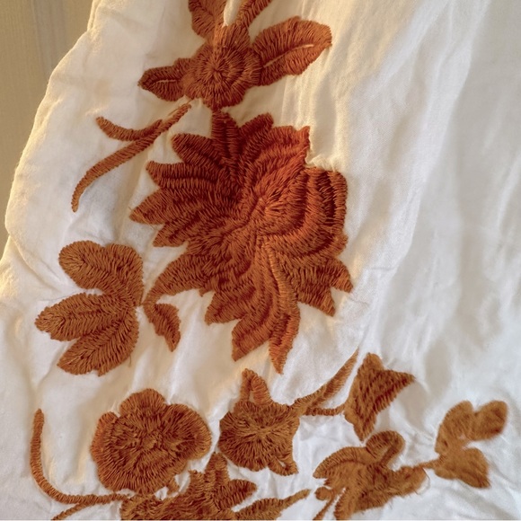 Loft Embroidered Top - Picture 2 of 3